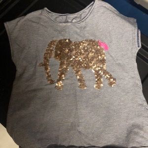 Gap kids t-shirt w/sequin elephant